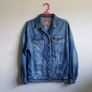 AE Boyfriend Fit Denim Jacket